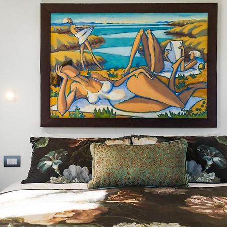 Black Luxury Lodge เบลนิม ภายนอก รูปภาพ